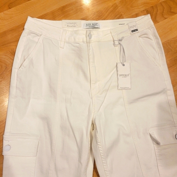 Judy Blue High Rise Cargo Straight Leg Jeans White Size 32 - Picture 5 of 11